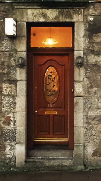Antrim Guest House Абърдийн Екстериор снимка